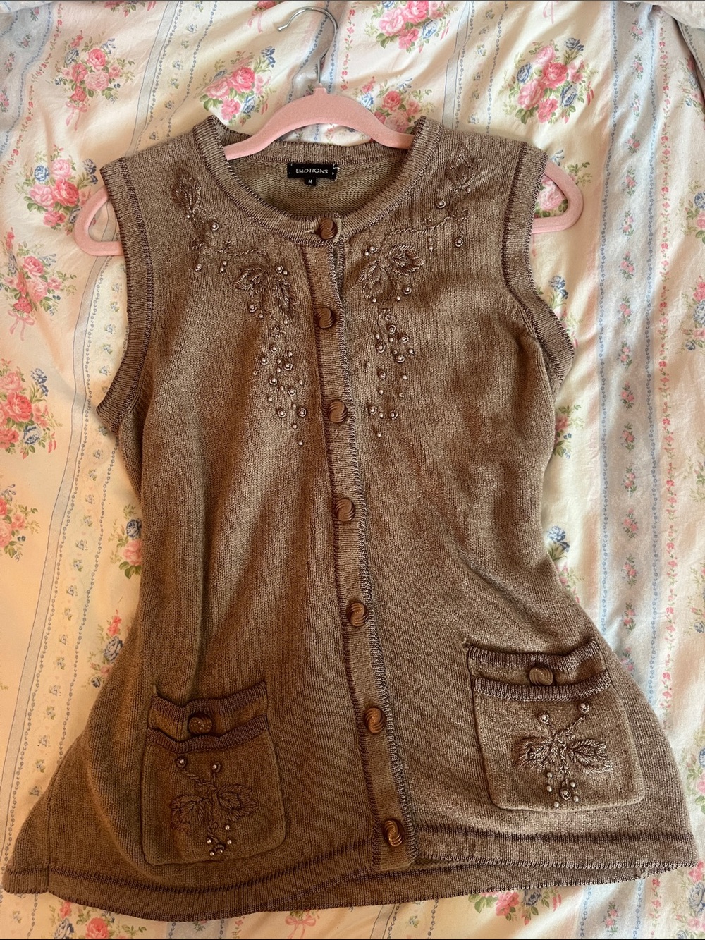 embroidered, beaded knit taupe vintage taupe vest with pearls